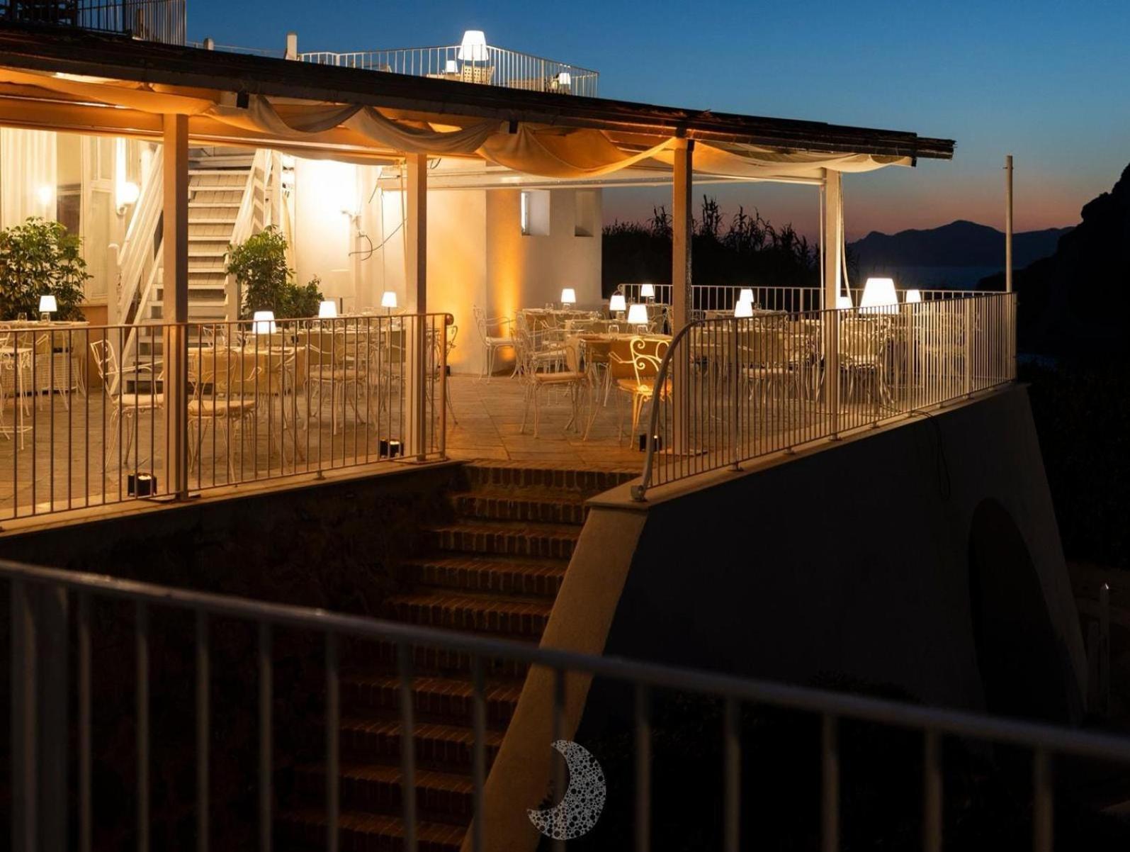 Hotel Chiaia Di Luna بونسا المظهر الخارجي الصورة